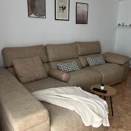 Piso Ideal Para Una Familia Ubicado Cerca Del Mar Бланес Экстерьер фото